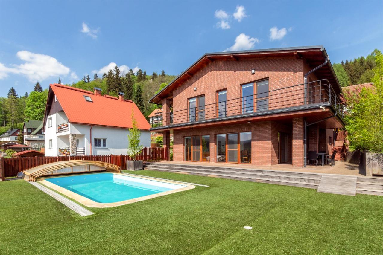 Vila Slunecni Stran Svoboda nad Upou Ngoại thất bức ảnh